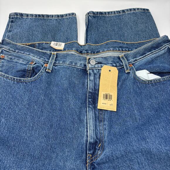 Levi's 550 Relaxed Fit 42x32 5 Pocket Design Tapered Leg Blue Jeans NWT - Picture 2 of 6